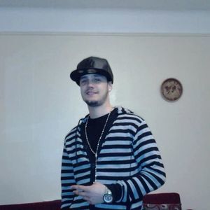 Meet your Posher, Chris